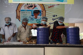 Team Akshaya Patra ready to serve