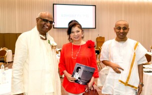 From left: Shri Madhu Pandit Dasa, Chairman, Akshaya Patra, Ms. Aki Yashiro, celebrated Japanese  singer and Shri Chanchalapathi Dasa, Vice Chairman, Akshaya Patra